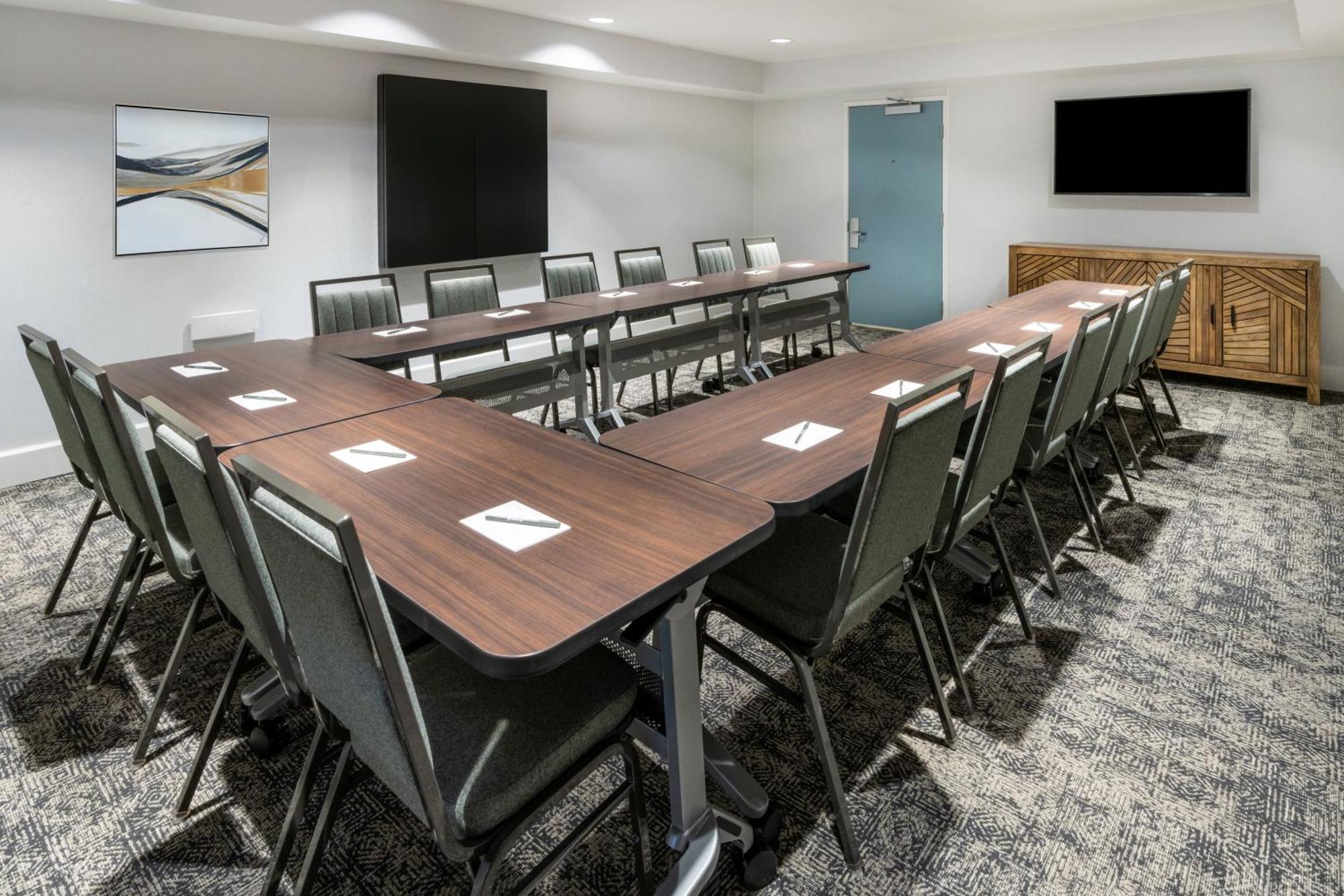 Staybridge Suites Denver - Cherry Creek By Ihg Buitenkant foto